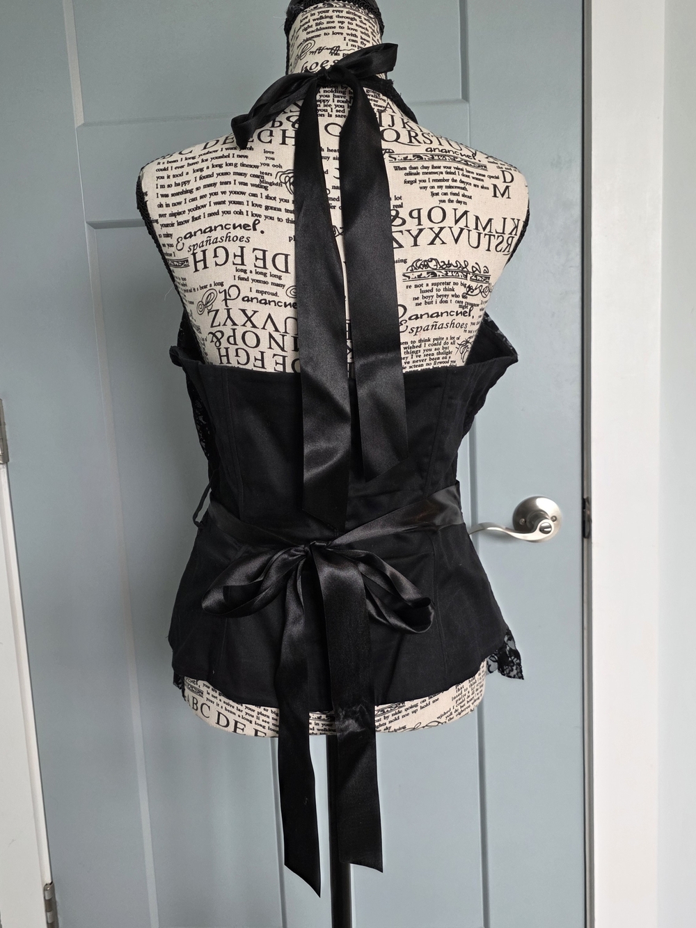 Vintage Y2K Alexandra Rosati Lace Halter Top Cami Black Mesh Size M - Picture 2 of 8